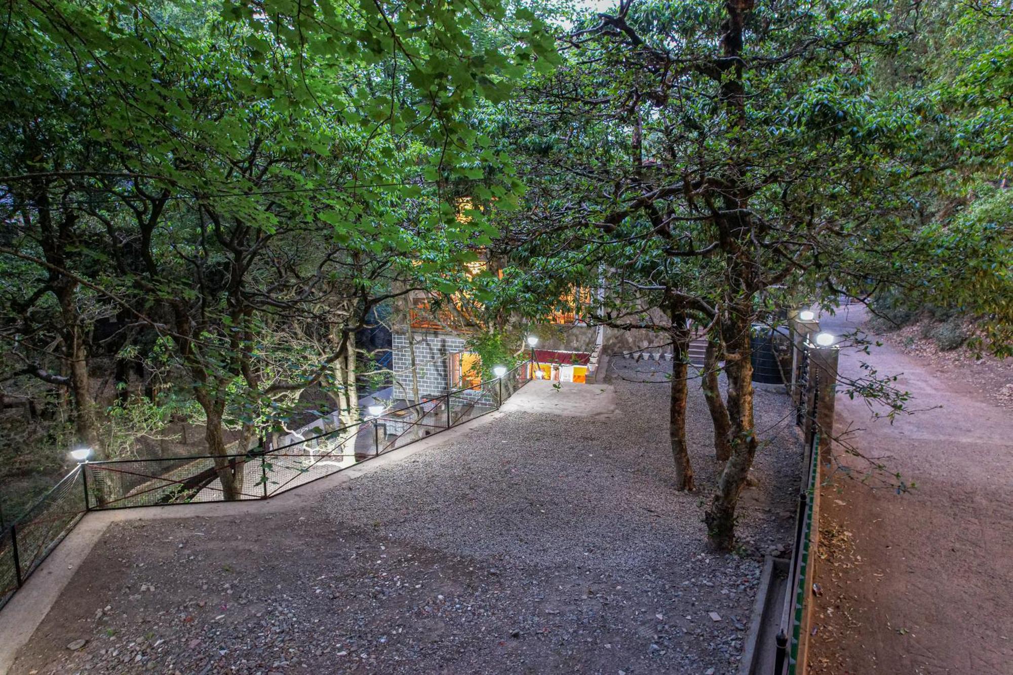 Vienna Forest Villa Nainital Exterior foto