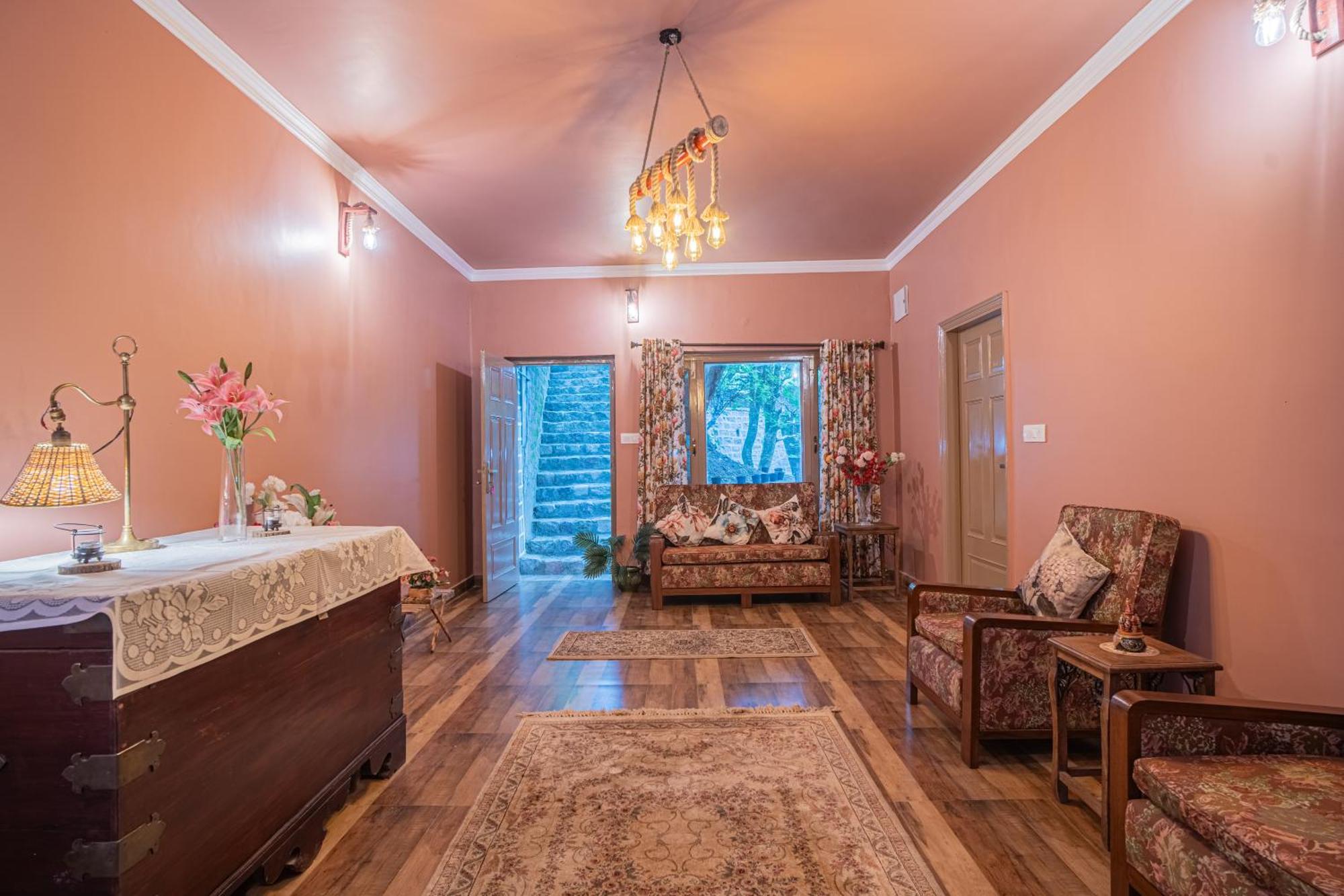 Vienna Forest Villa Nainital Exterior foto